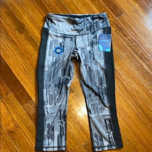 Brooks green light Capri pant